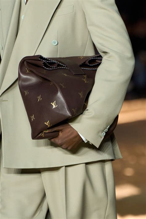 louis vuitton men's 2024 collection|Altro.